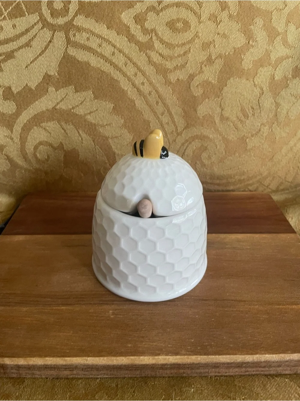 Bee Honey Pot Ceramic Jar with Wooden Dipper